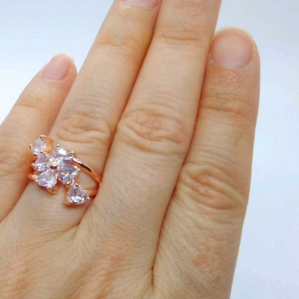 New Rose Gold AAA Cubic Zirconia Hearts Ring